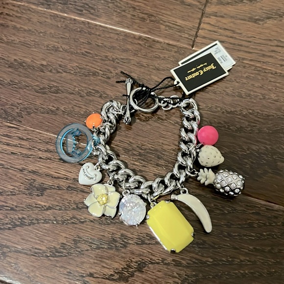 Juicy Couture charm bracelet - Picture 3 of 6
